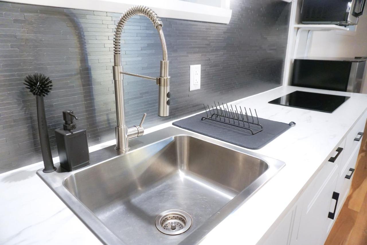 Apartamento Cozy In Ahuntsic With Free Parking And Near Metro Station *
